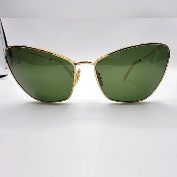 Celine Gold Metal Cat Eye Sunglasses Authentic Model cl40069u 30n 61 16140 3 - Picture 13 of 16